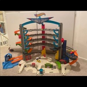 Hotwheels Ultimate Garage